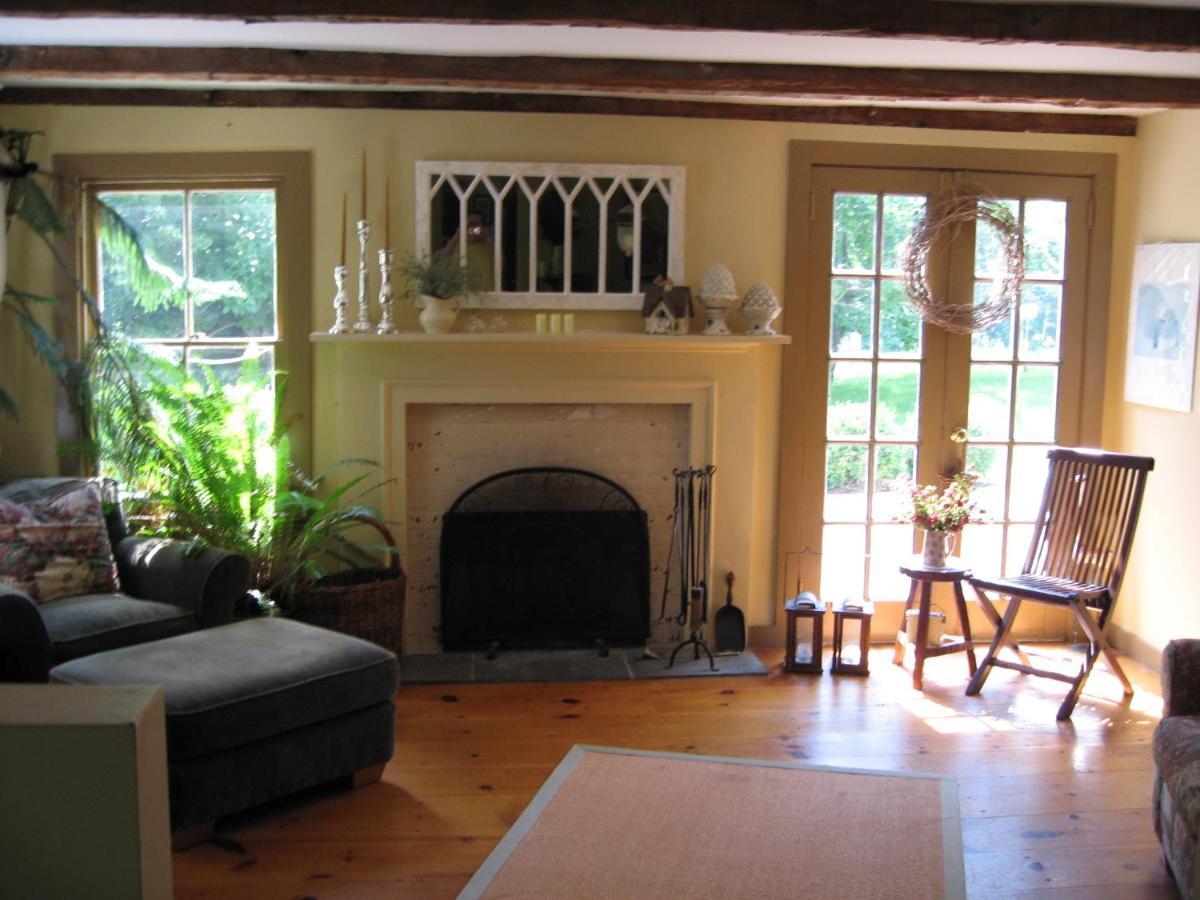 B&B On Seven Acres With Private Bed & Bath Clinton Corners ภายนอก รูปภาพ